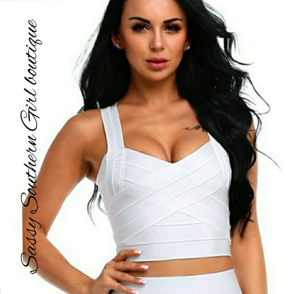 🆕⭐ White bandage top⭐